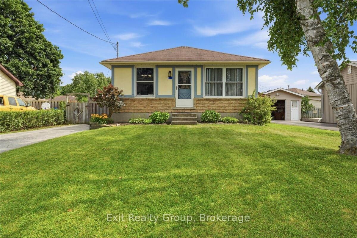 Property Photo: 51 Sidney Road ON K0K 2C0