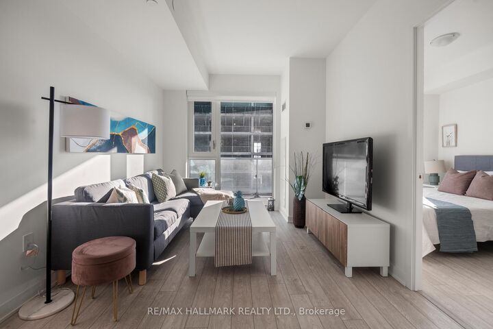 Property Photo: 100 Dalhousie Street 4312 ON M5B 0C7