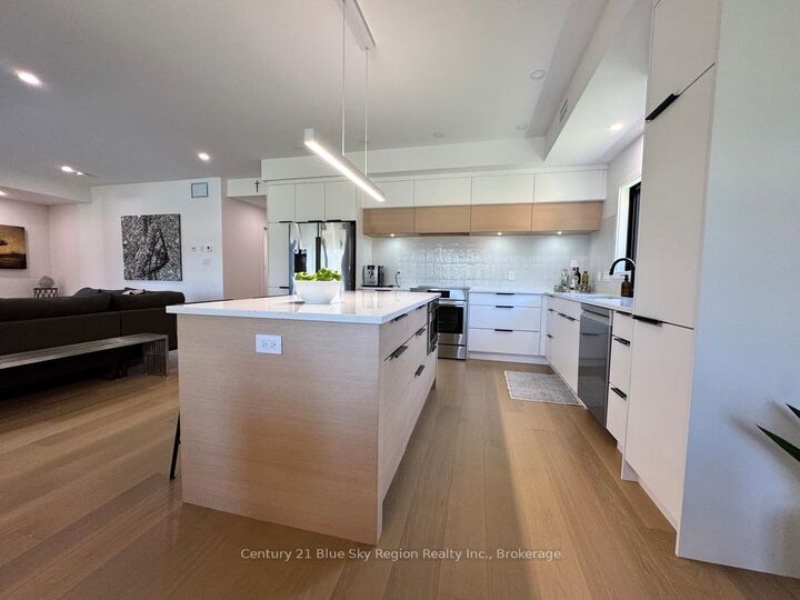 Property Photo:  19 Katie Ann Crescent  ON P1C 1M8 