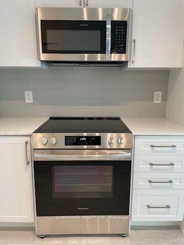 Property Photo:  2450 Old Bronte Road 421  ON L6M 5P6 