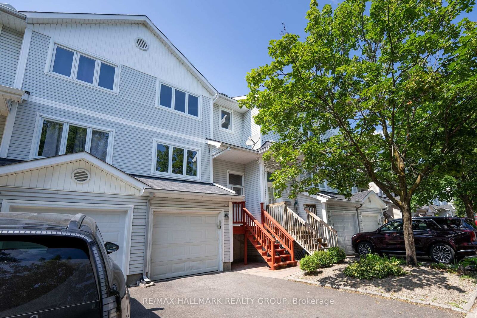 Property Photo: 3 Seth Private ON K1K 4R6