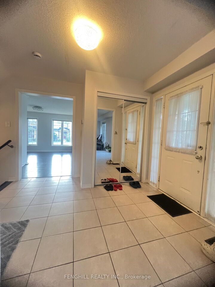 Property Photo: 1075 Bur Oak Avenue ON L6E 1G8