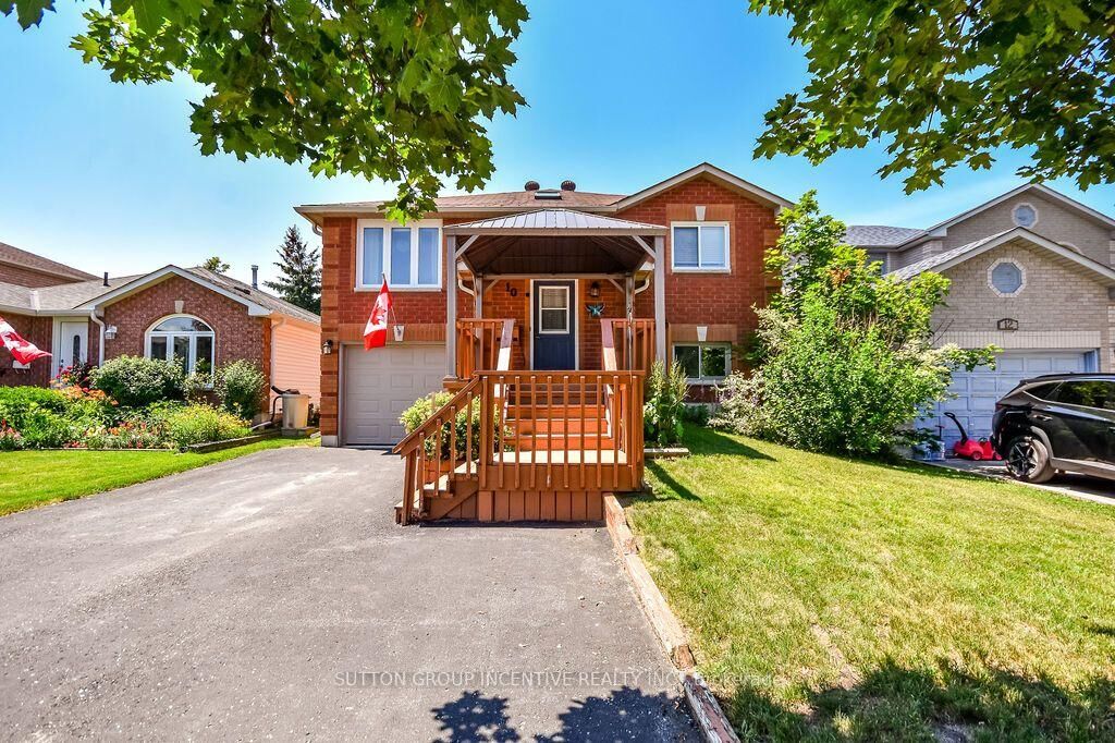 Property Photo:  10 Palling Lane  ON L4M 6H4 