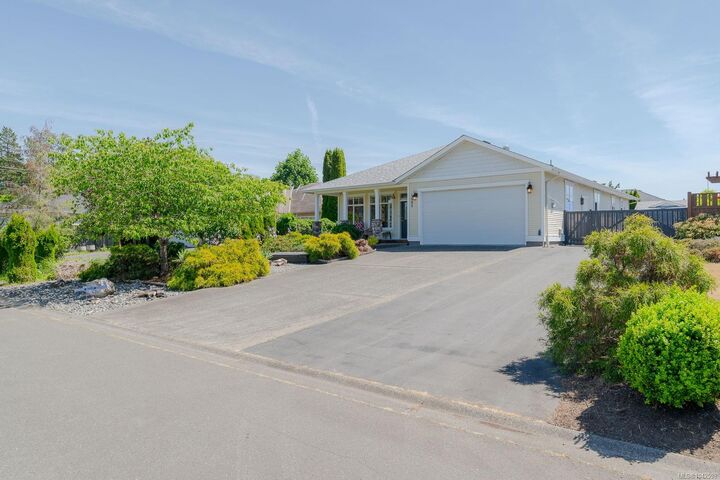 Property Photo: 1085 Tara Cres BC V9P 2W5