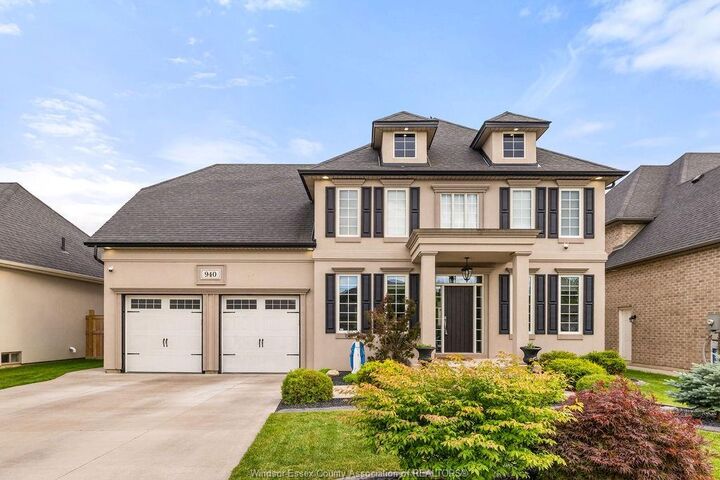 Property Photo:  940 Westwood Drive  ON N0R 1A0 