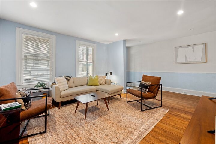 Property Photo:  1207 Linden Pl  PA 15212 