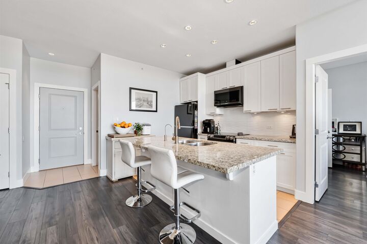 Property Photo: 2970 King George Boulevard 421 BC V4P 0E6