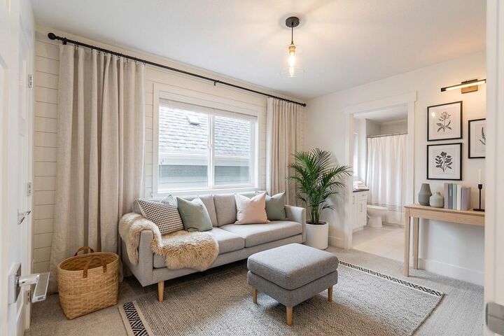 Property Photo: 2136 164A Street BC V3Z 0V5