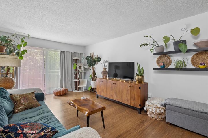 Property Photo: 750 E 7th Avenue 319 BC V5T 4H5