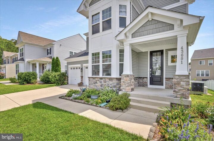 Property Photo: 43691 Yulan Street MD 20619