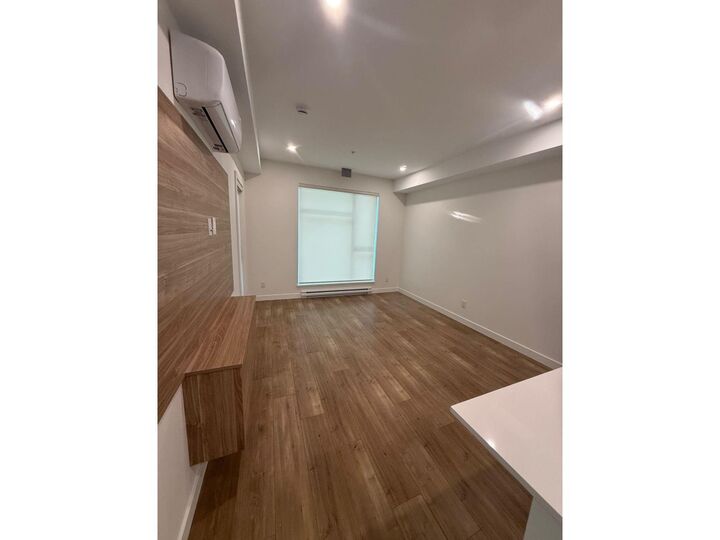 Property Photo:  14398 60 Ave Street 213  BC V3X 2N5 