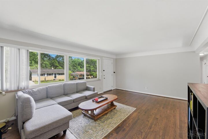 Property Photo:  8710 Mockingbird Lane  OH 45231 