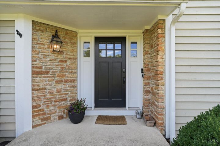 Property Photo: 3135 Williams Creek Drive OH 45244