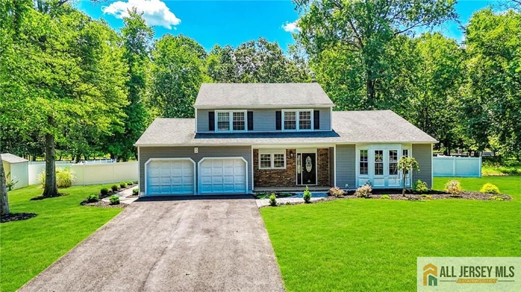 Property Photo:  415 Elwood Street  NJ 08854 