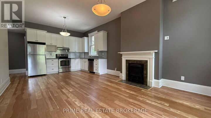 Property Photo: 290 Central Avenue 1 ON N6B 2C8