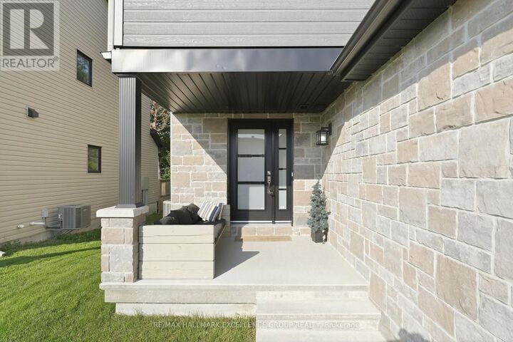 Property Photo: 241 Dion Avenue ON K4K 0M3
