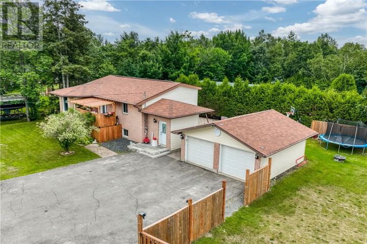 Property Photo:  1825 McCrea Heights Avenue  ON P3N 1M5 