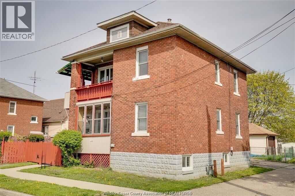 Property Photo:  1238-1240 Niagara Street  ON N9A 3V6 