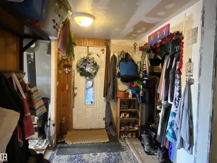 Property Photo:  4901 51 Street  AB T0G 0R0 