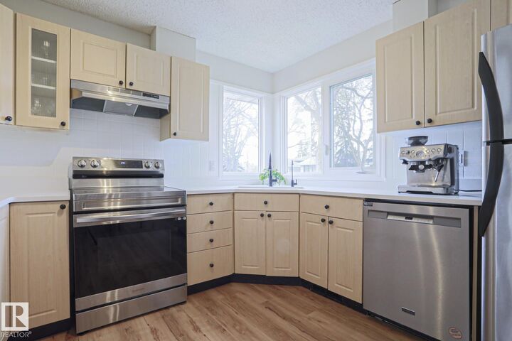 Property Photo:  9523 151 Street NW  AB T5P 1S2 