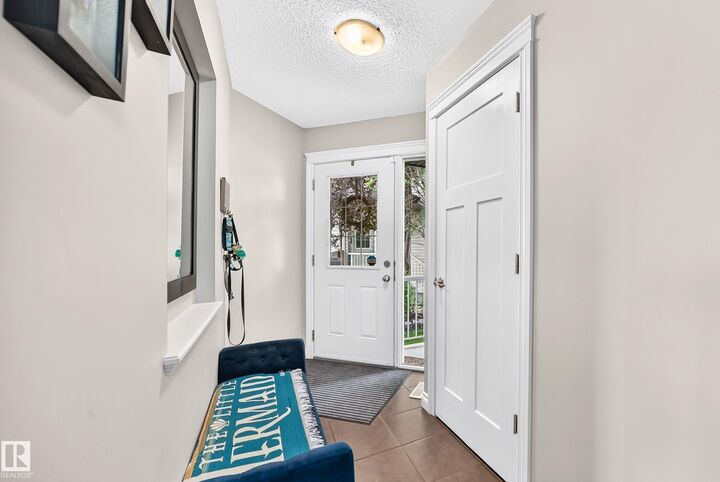 Property Photo:  26 Hamilton Court  AB T7X 0K4 