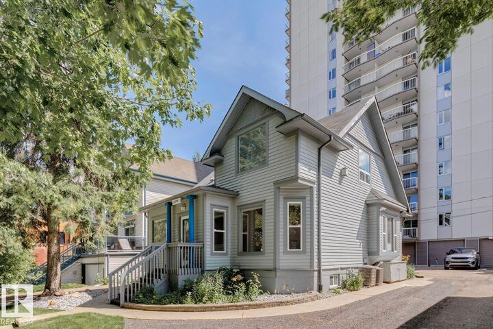 11223 99 Avenue NW — photo 1