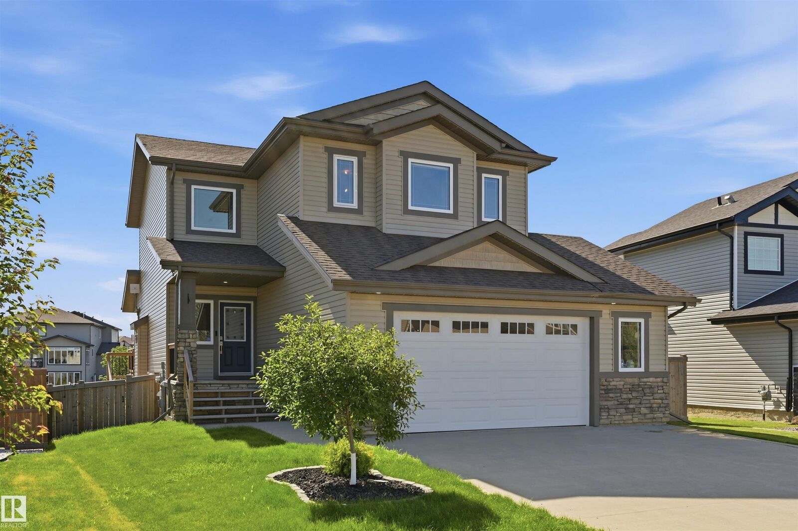 Property Photo:  9 Southbridge Drive  AB T0C 0V0 