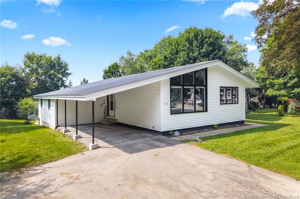 Property Photo: 141 St John Street NB E7M 2T9