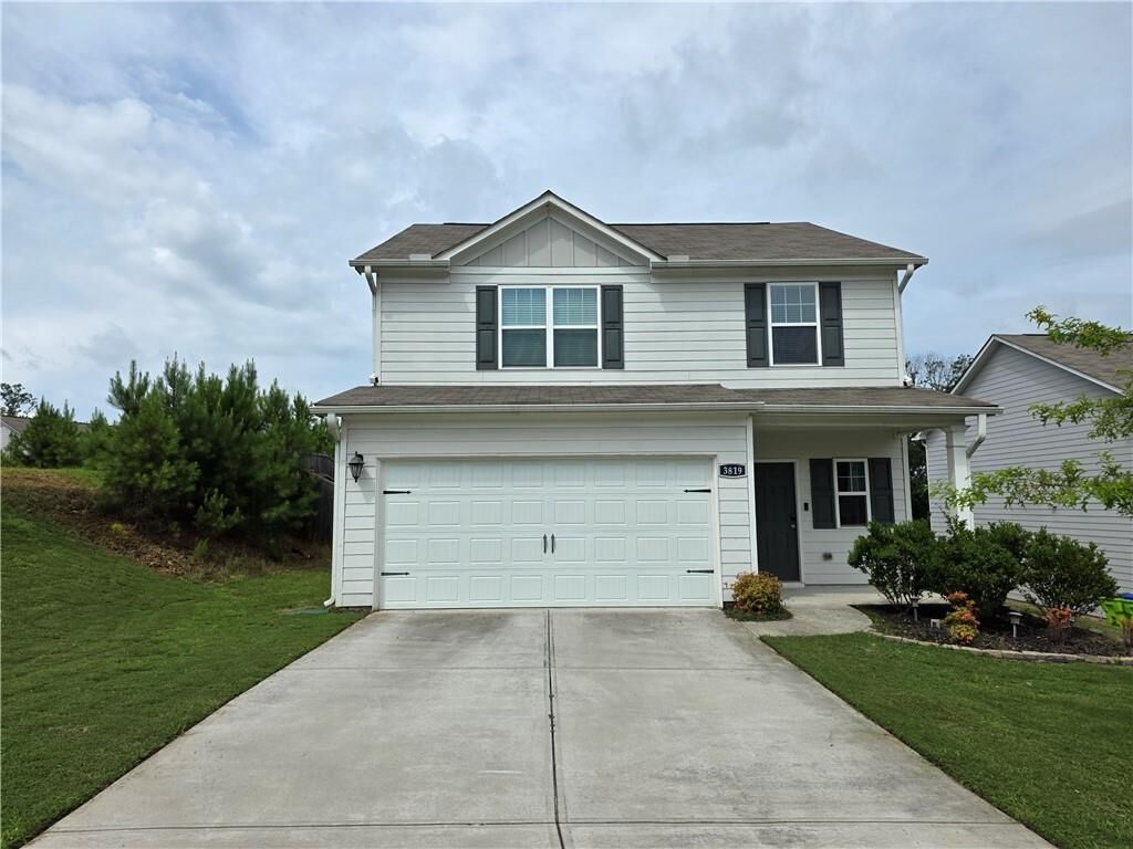 Property Photo: 3819 Saddle Hill Way GA 30135