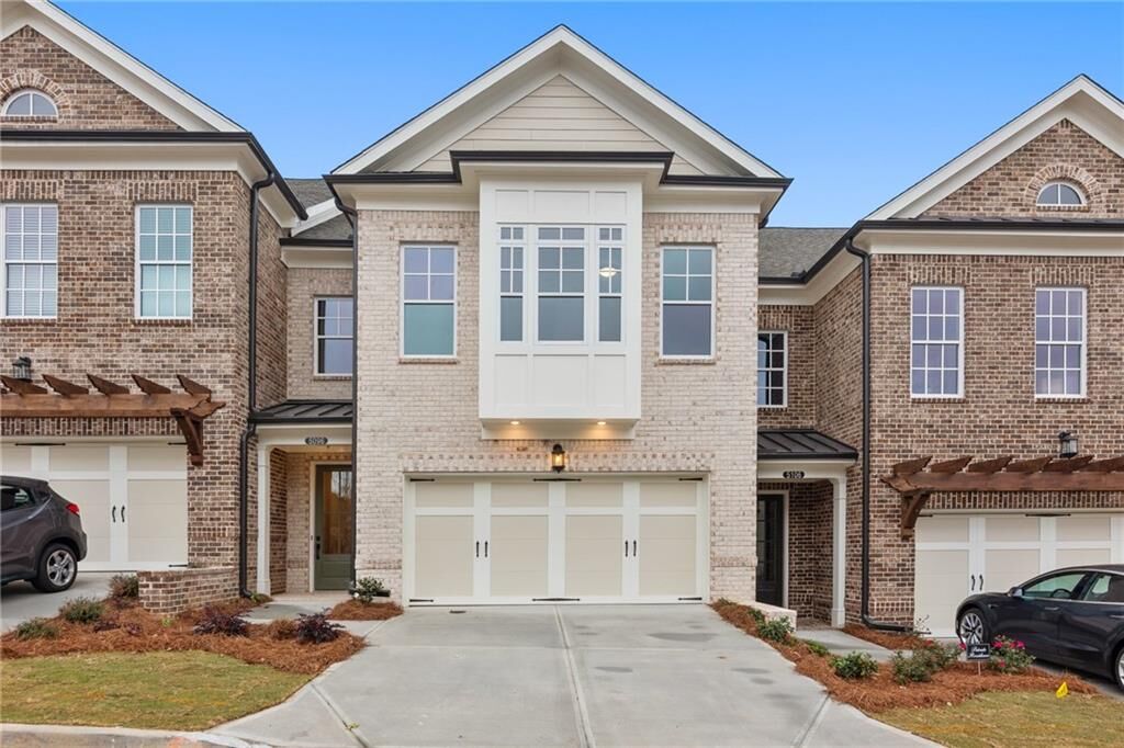 Property Photo: 5697 Broad River View 445 GA 30092