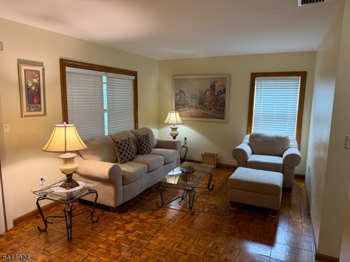 Property Photo:  468 Mount Prospect Ave 4  NJ 07104 