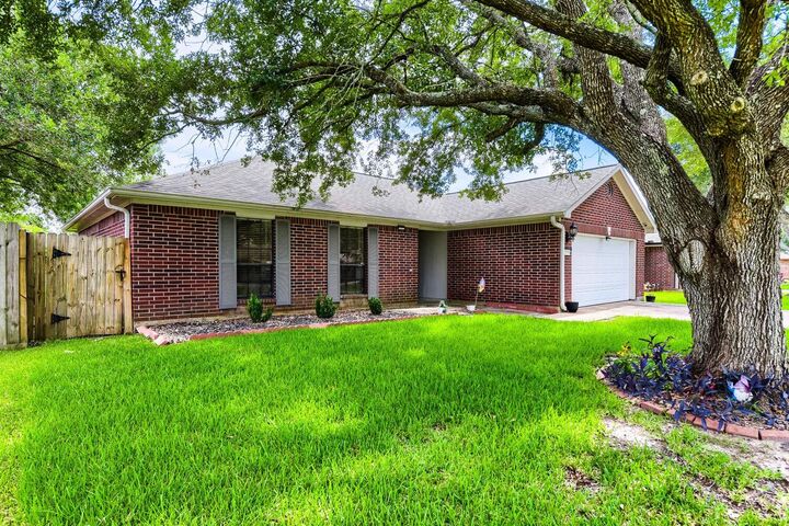 Property Photo: 3074 County Road 855B TX 77511