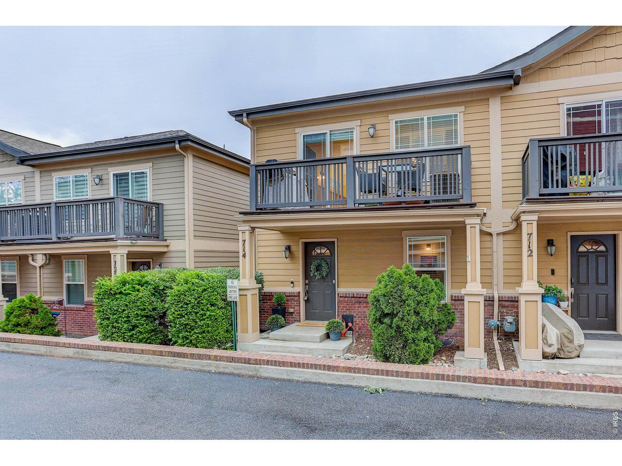 Property Photo: 714 Albion St CO 80220