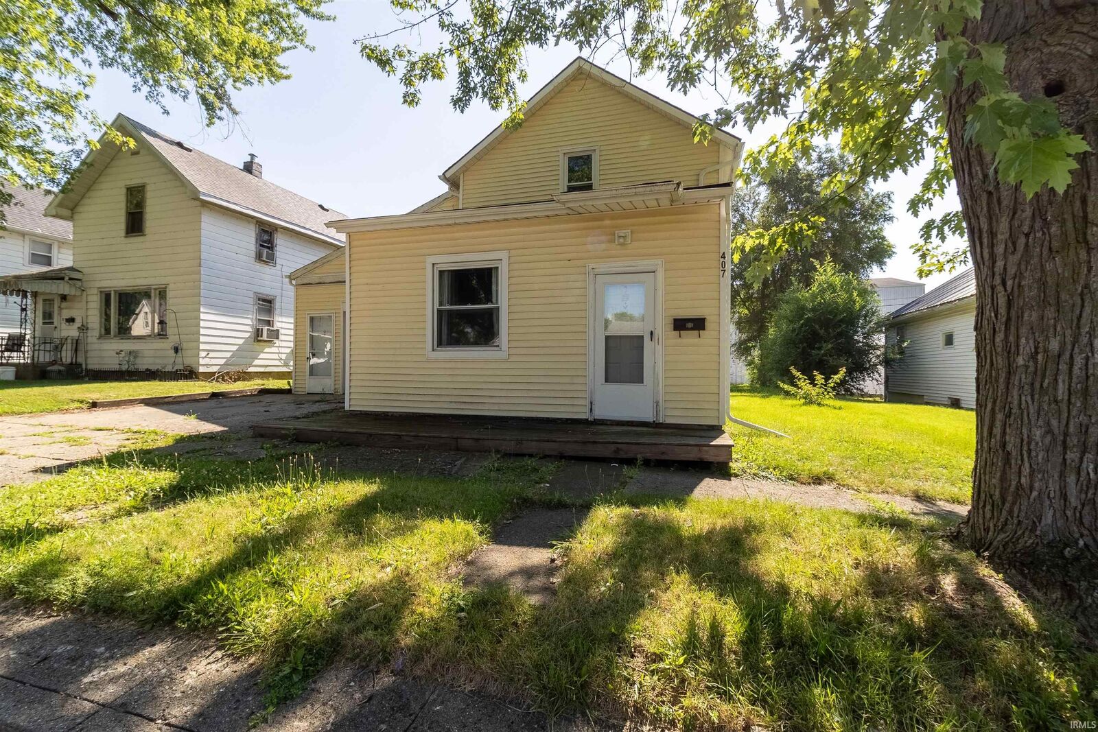 Property Photo:  407 N Franklin Street  IN 46738 