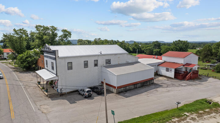 Property Photo:  3521 Kentucky 10  KY 41189 