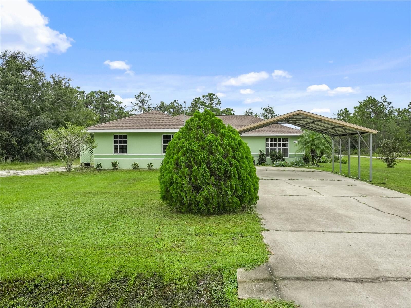 Property Photo:  3500 Hibiscus Drive  FL 33855 