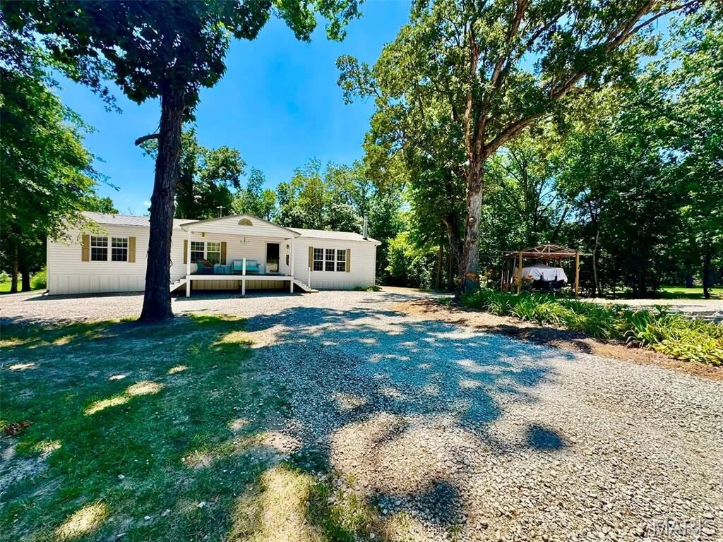 Property Photo: 44513 Willow Lane MO 63456