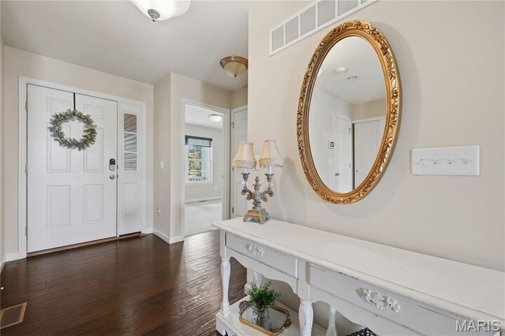 Property Photo:  2237 Hagenstone Terrace  MO 63125 