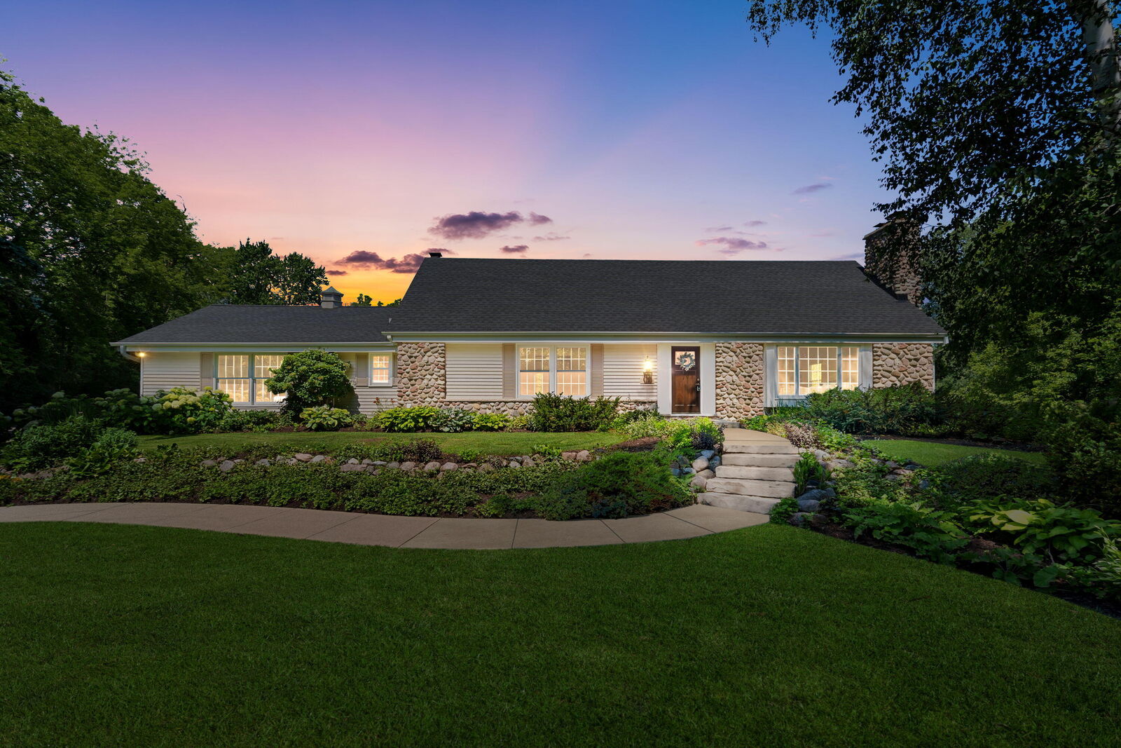Property Photo:  4838 W Glen Cove Ct  WI 53092 