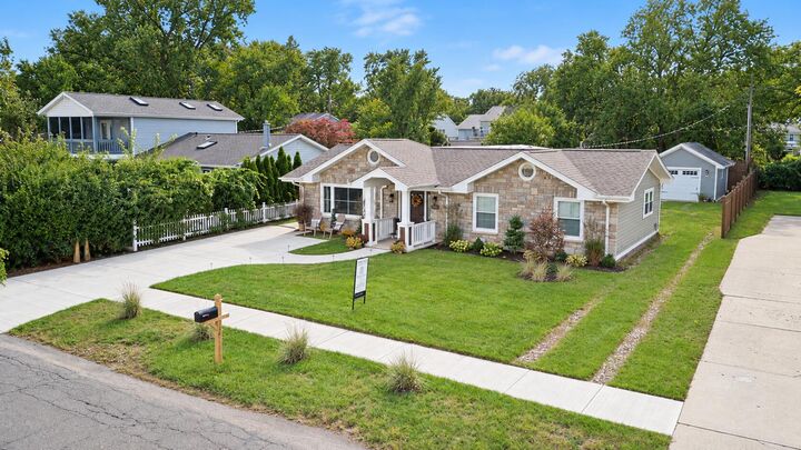 Property Photo:  340 N Berrien Street  MI 49117 