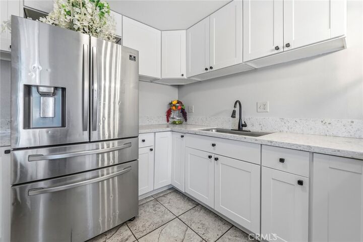 Property Photo:  961 Park  CA 92530 