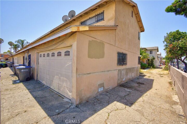 Property Photo: 11 Eastridge Lane CA 90745