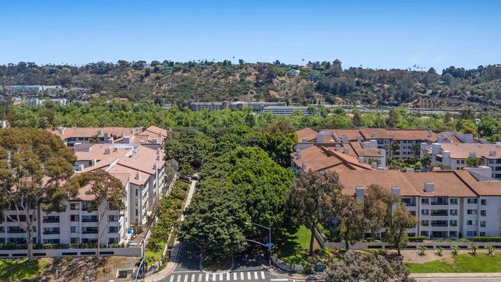 Property Photo:  5705 Friars Road 11  CA 92110 