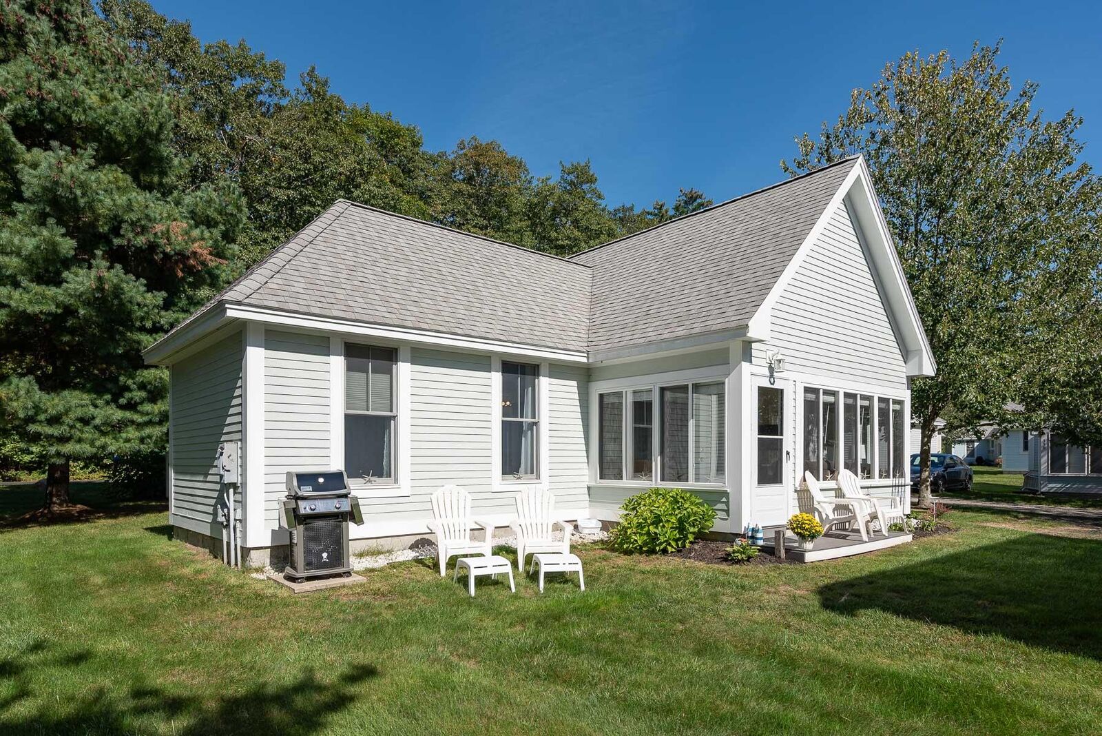 Property Photo: 454 Post Road 331 ME 04090