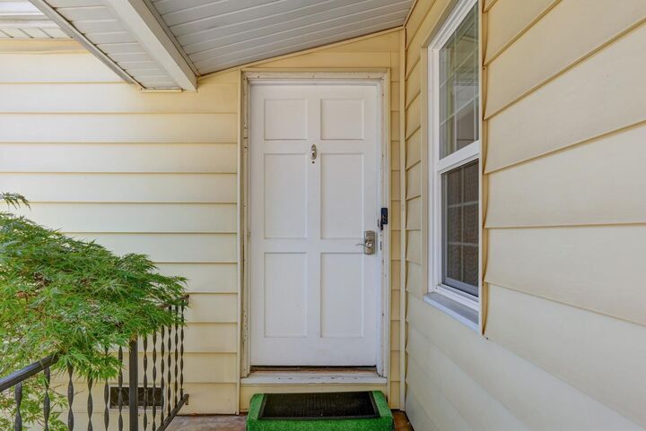 Property Photo: 2340 24th Avenue CA 95822
