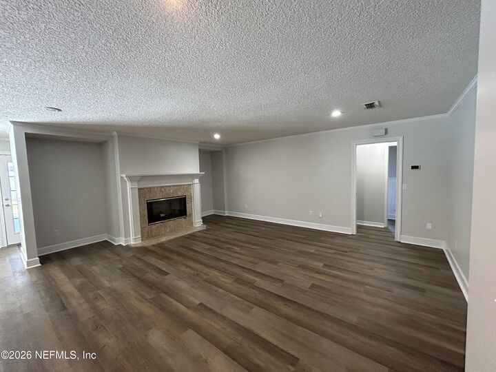 Property Photo: 1607 Sheffield Place FL 32073
