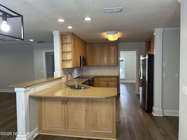 Property Photo:  1607 Sheffield Place  FL 32073 