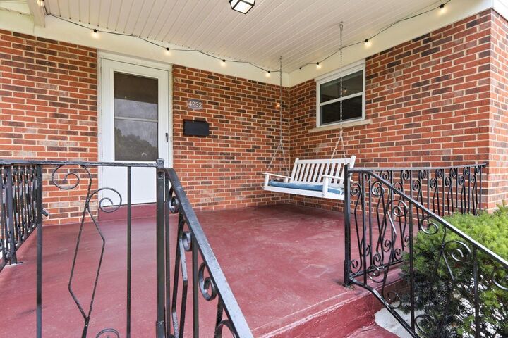 Property Photo:  4232 Lafayette Court  KY 41018 