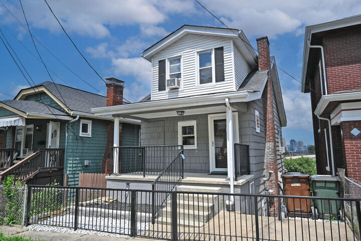 Property Photo: 221 W 13th Street KY 41071