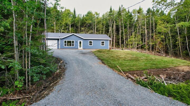 84 Isner Diversion — photo 1